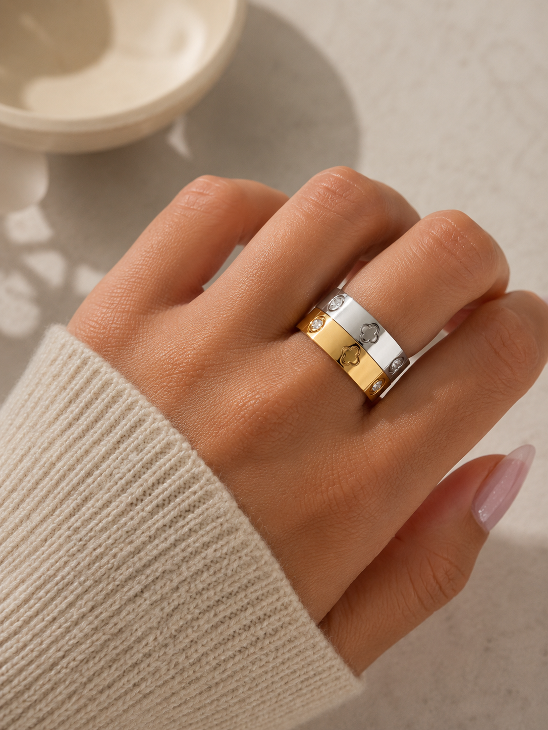 Dawn Clover Ring
