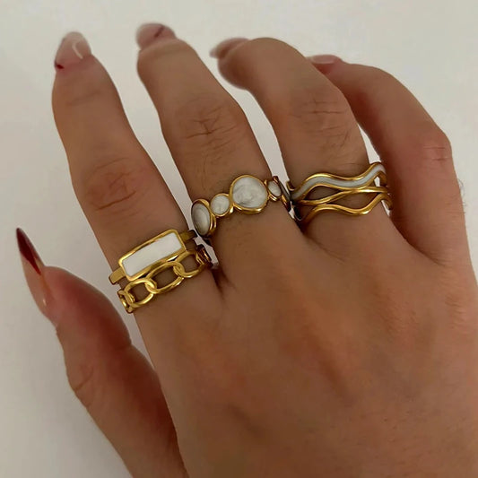Sozi Pearl Ring