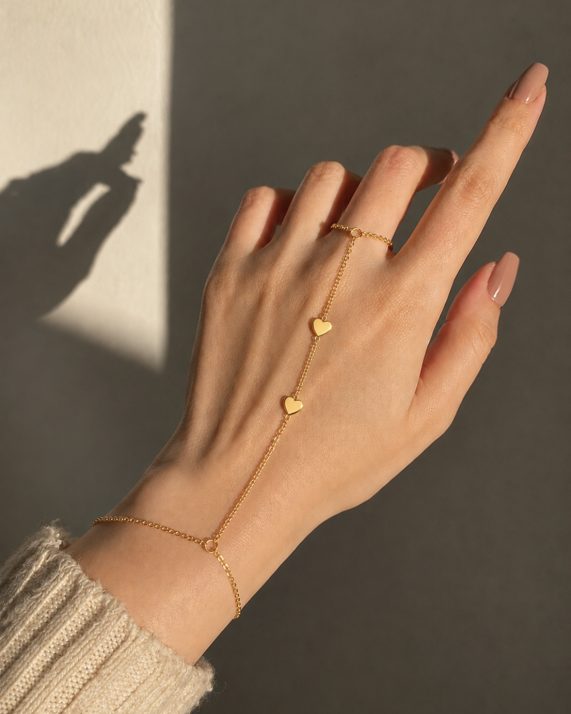 Golden Heart Handchain