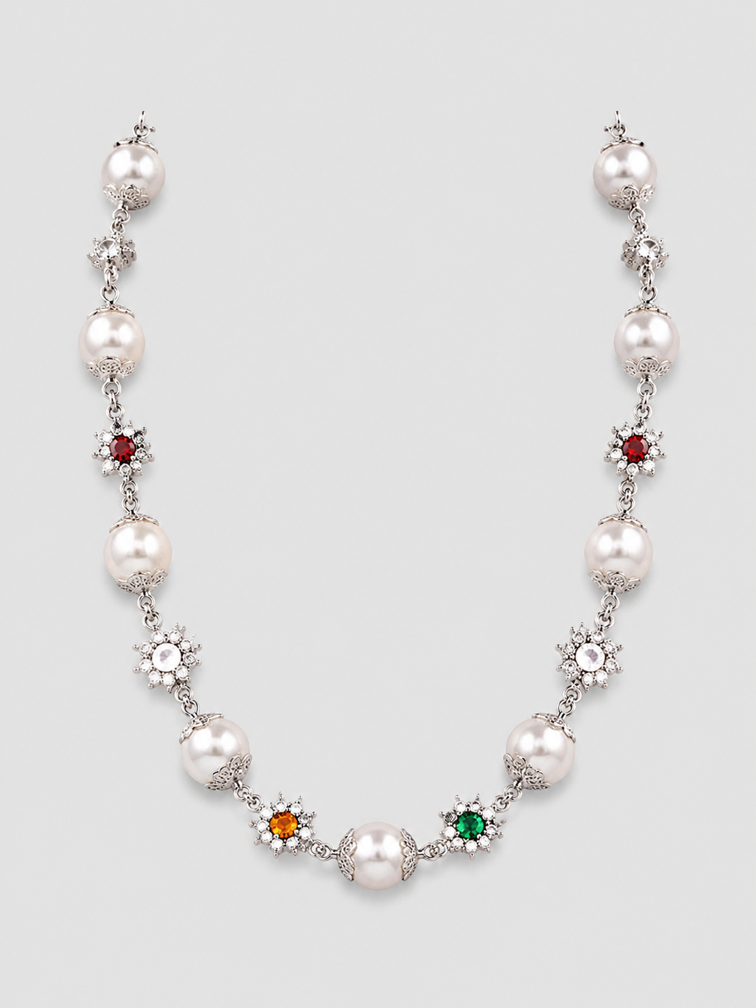 Daisy Pearl Necklace