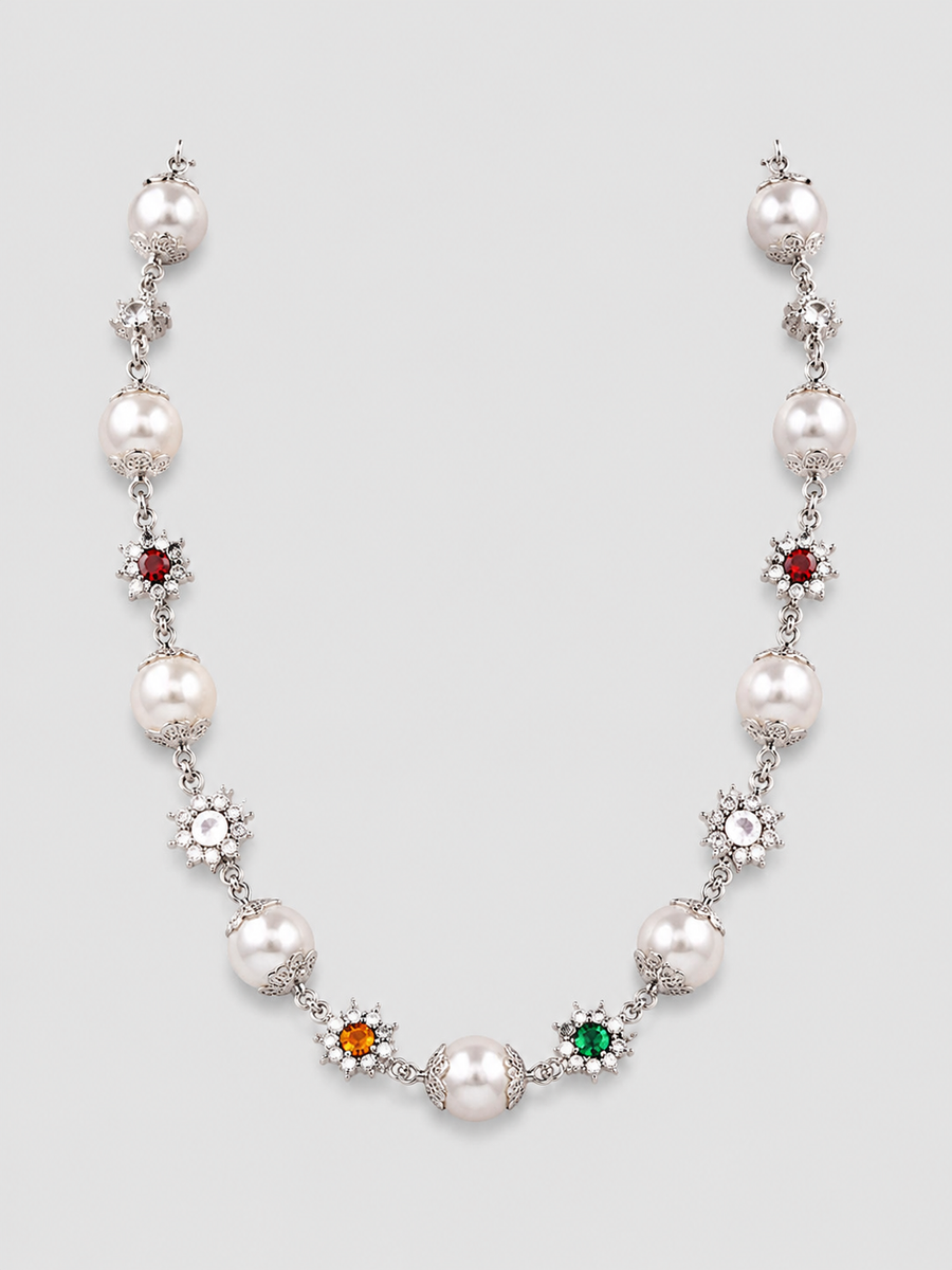 Daisy Pearl Necklace