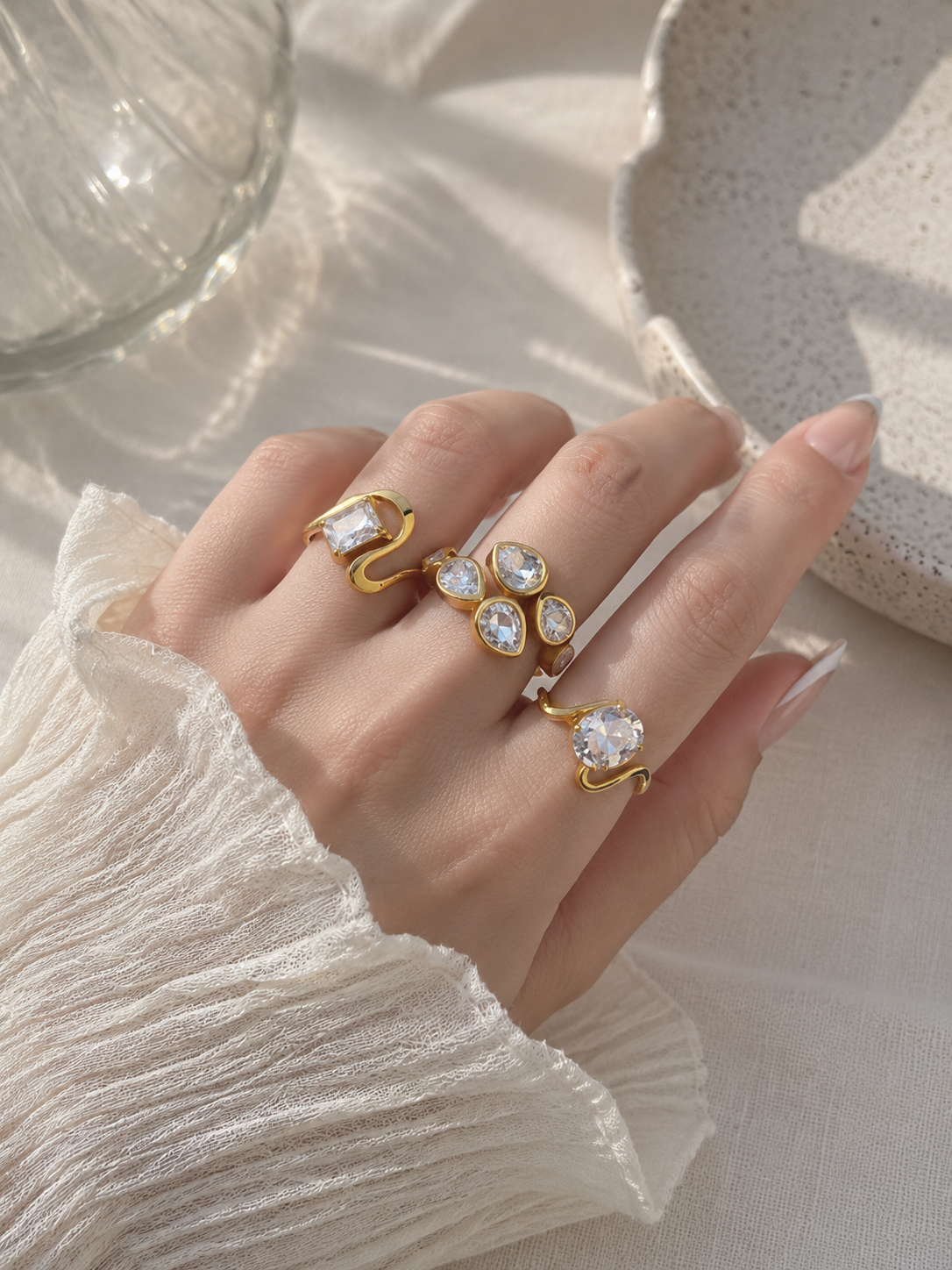 Noa Crystal Ring