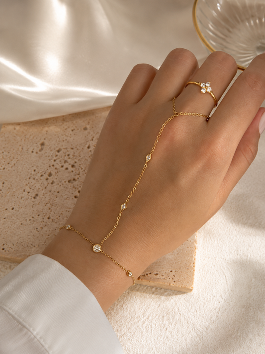 Arabella Grace Handchain