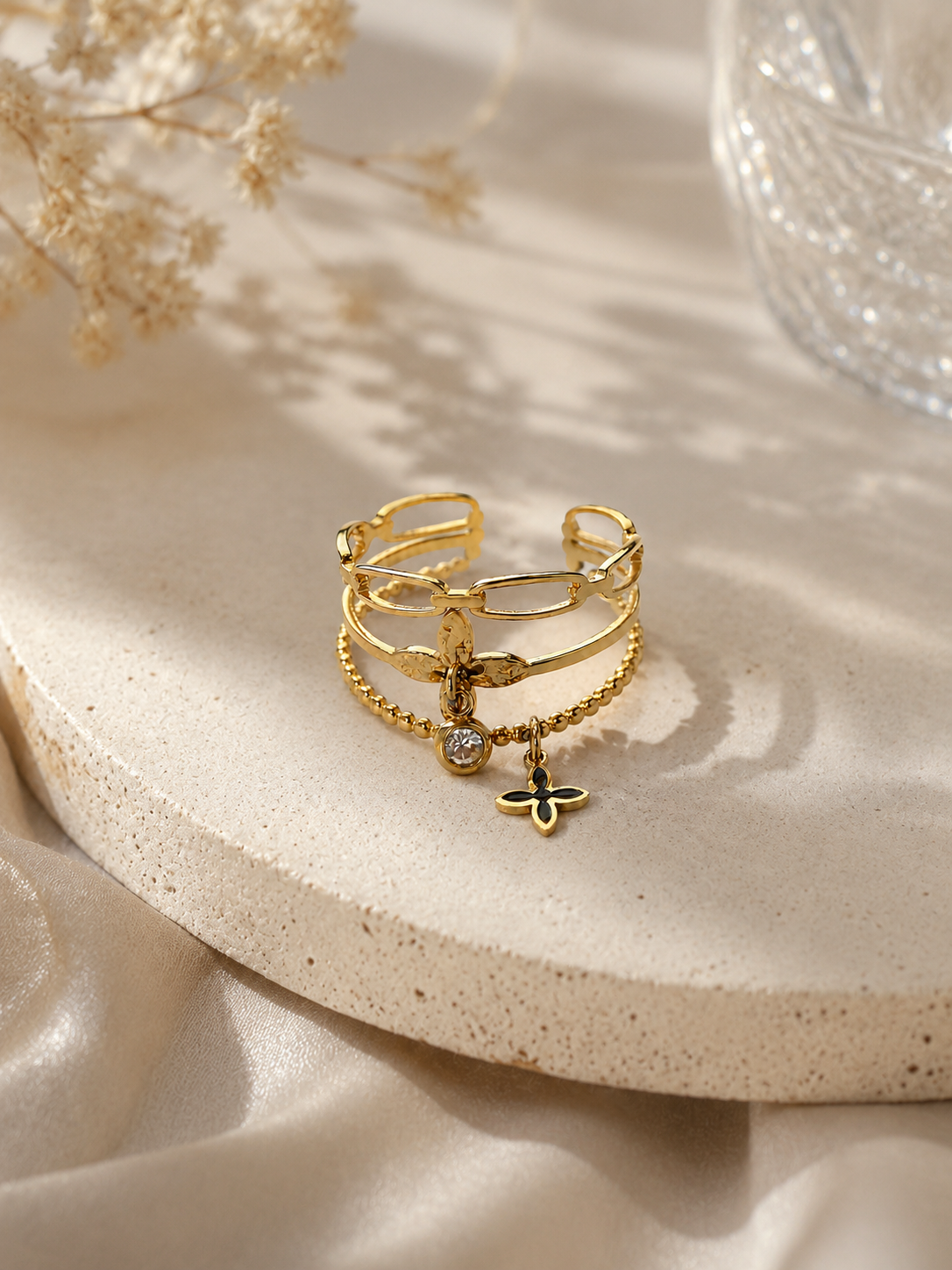 Selora Charm Ring