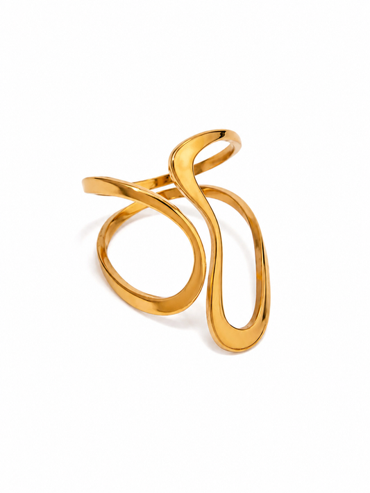 Aurelia Wave Ring