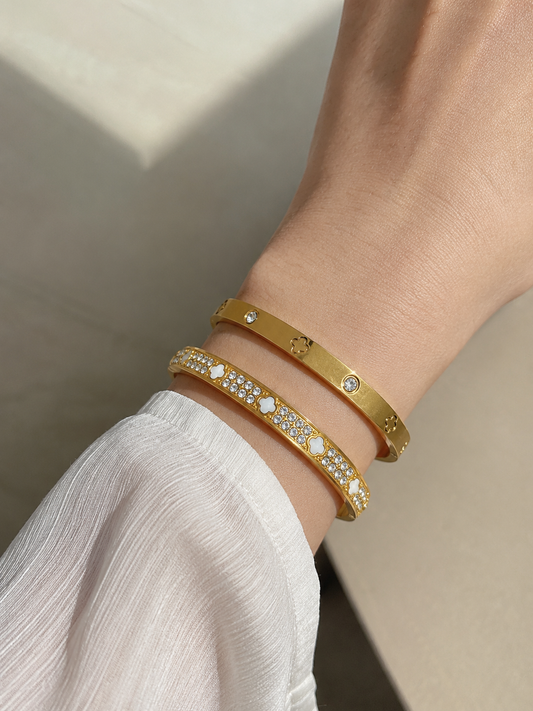 Clovella Spark Bangle