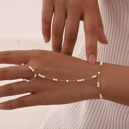 Golden Heart Handchain