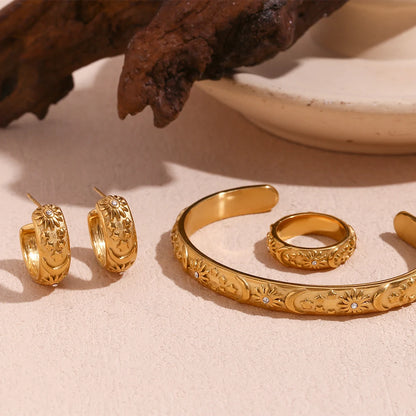 Royal Vintage Bangle