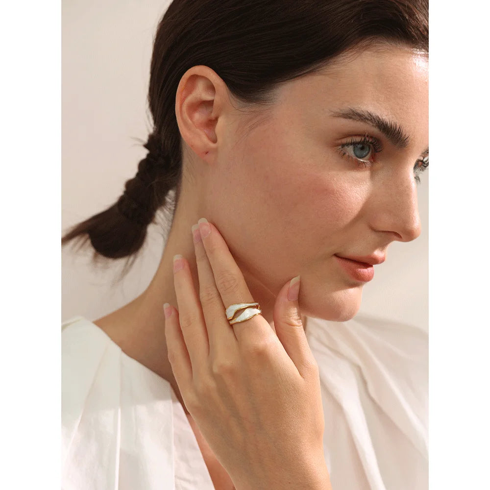 Luxe Pearl Ring