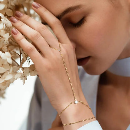 Golden Heart Handchain