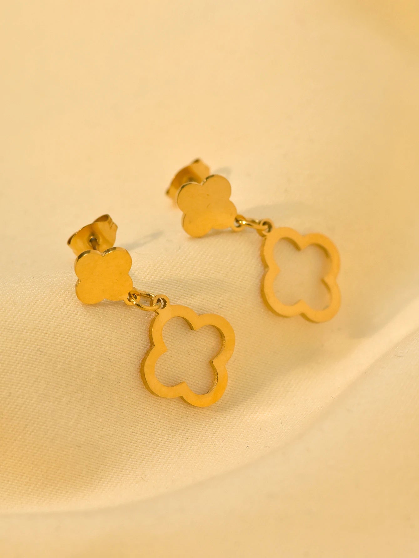 Clover Drop Earrings