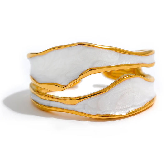 Luxe Pearl Ring
