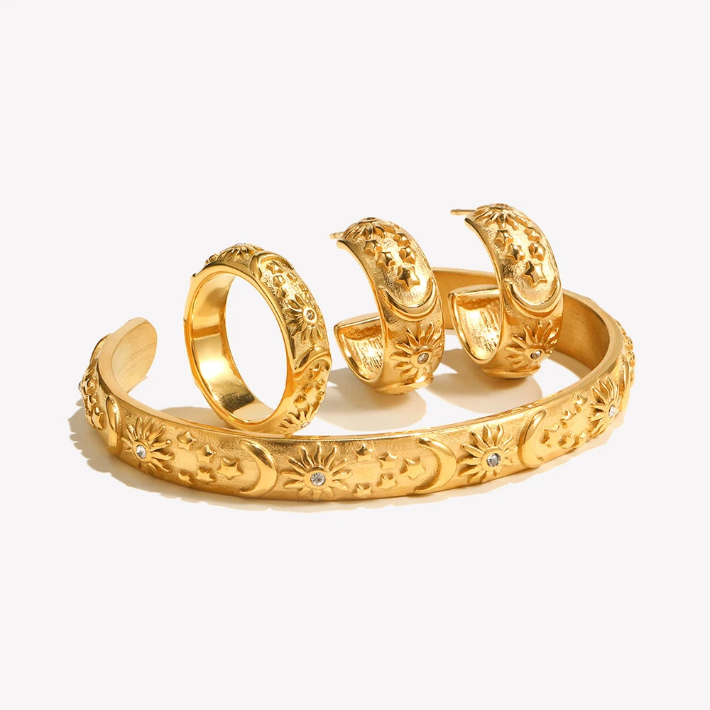 Royal Vintage Bangle