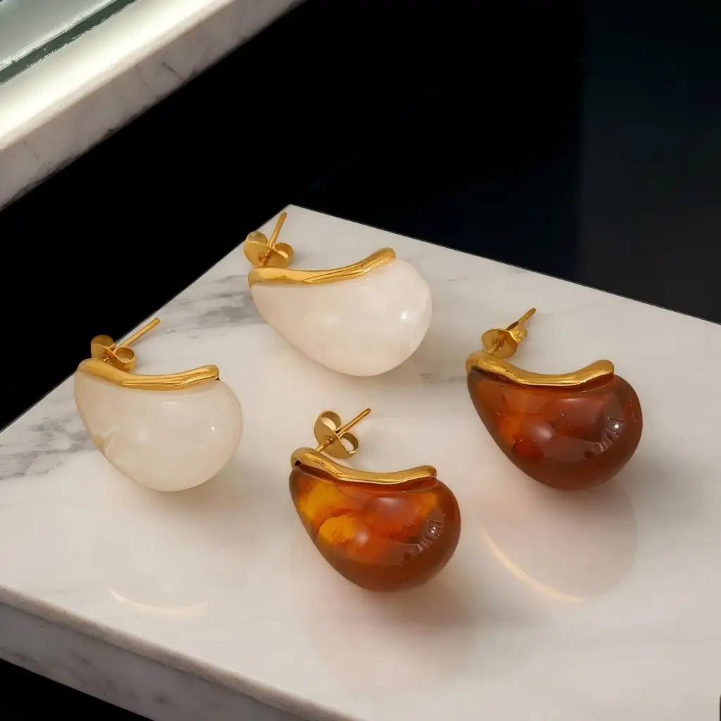 Solana Pearl Earrings