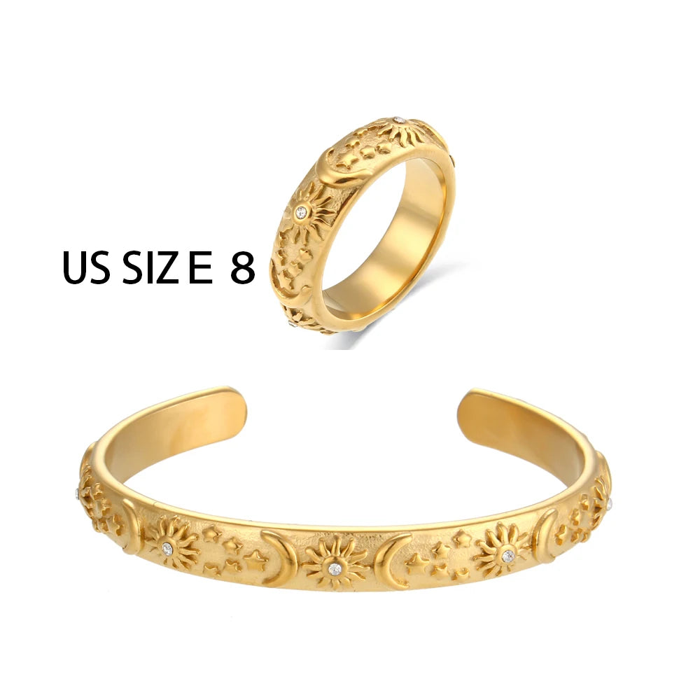 Royal Vintage Bangle