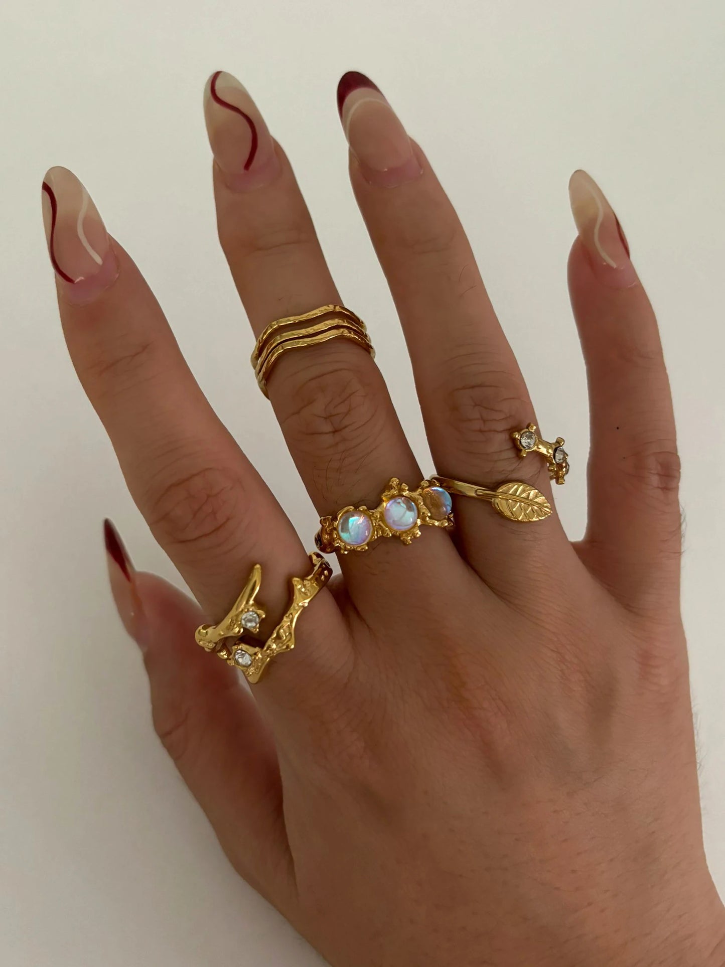 Peri'sbox New Fashion Leaf Texture Geometric Moonstone Rhinestone Open Rings for Women Anti-Tarnish Daily Jewelry Birthday Gifts
