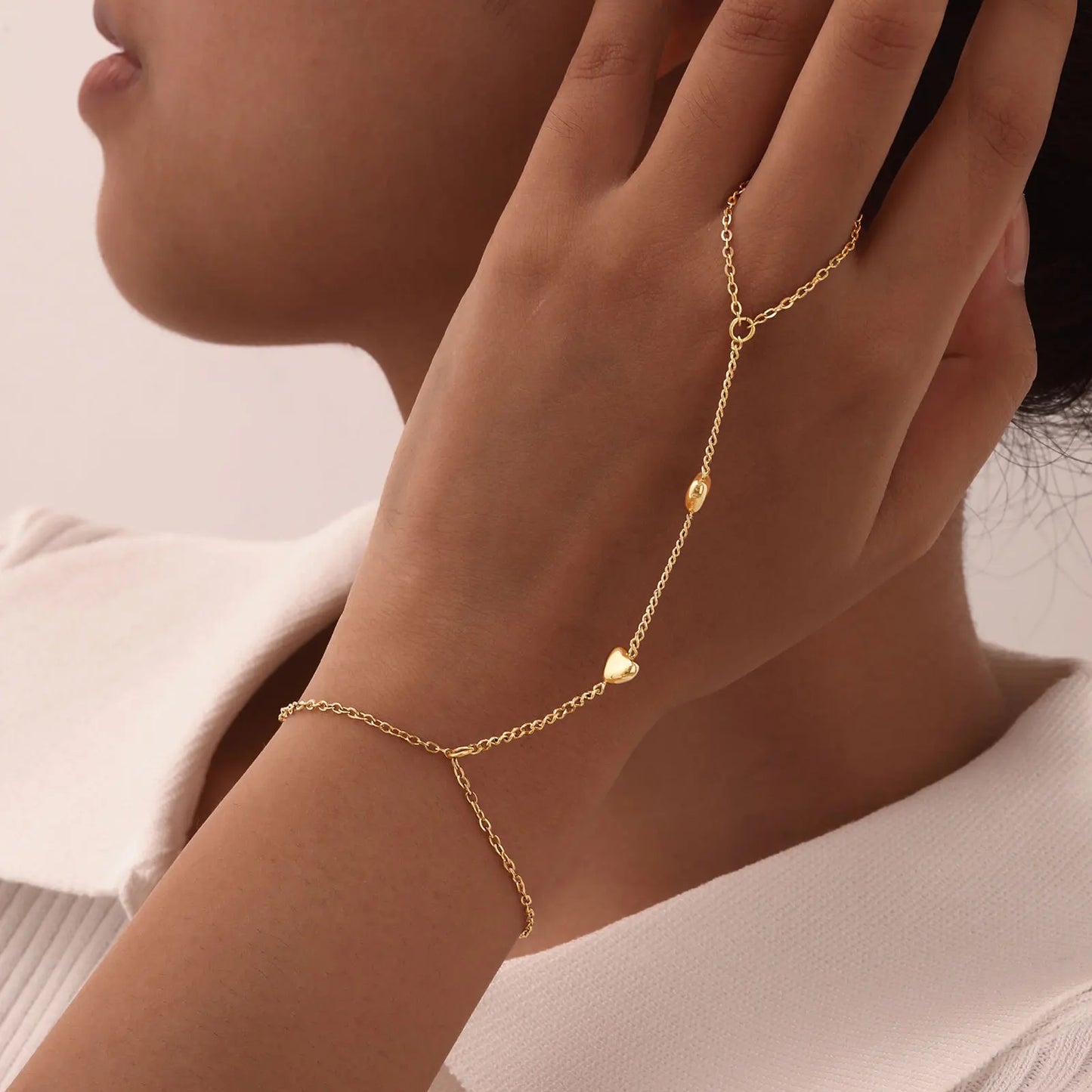 Golden Heart Handchain