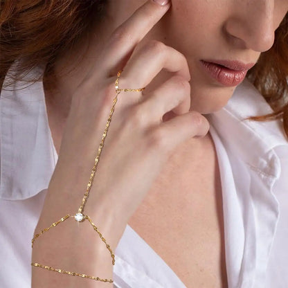 Elegant Circle Handchain