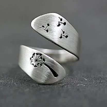 Bow Crystal Ring