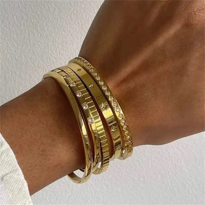 Stardust Gold Bangle