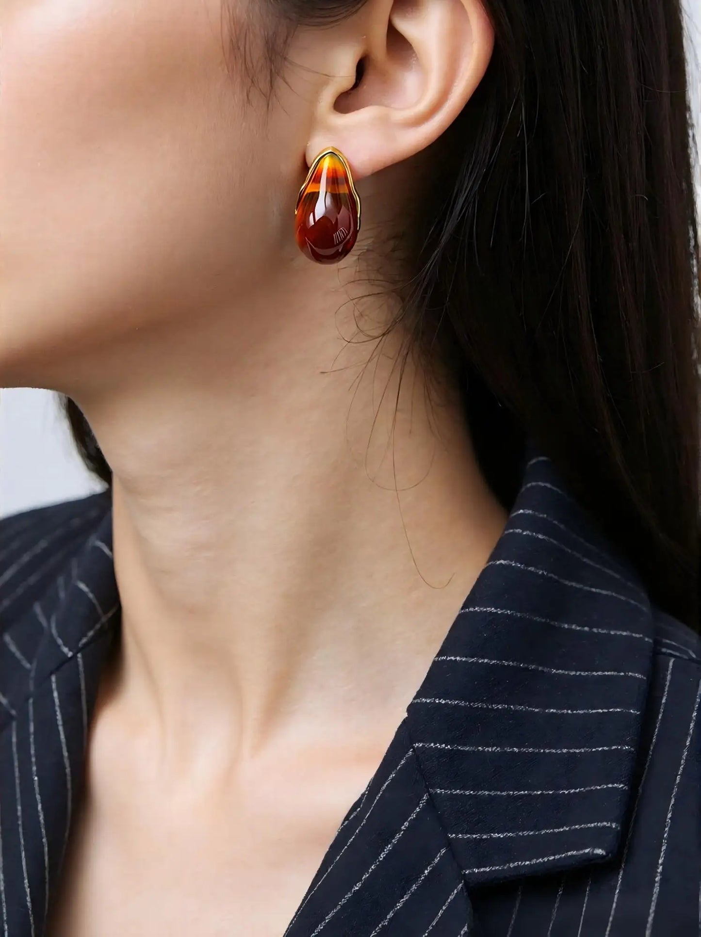 Solana Pearl Earrings